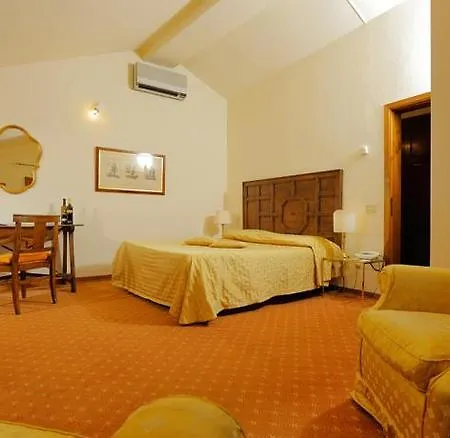 Hotel Casa Radda